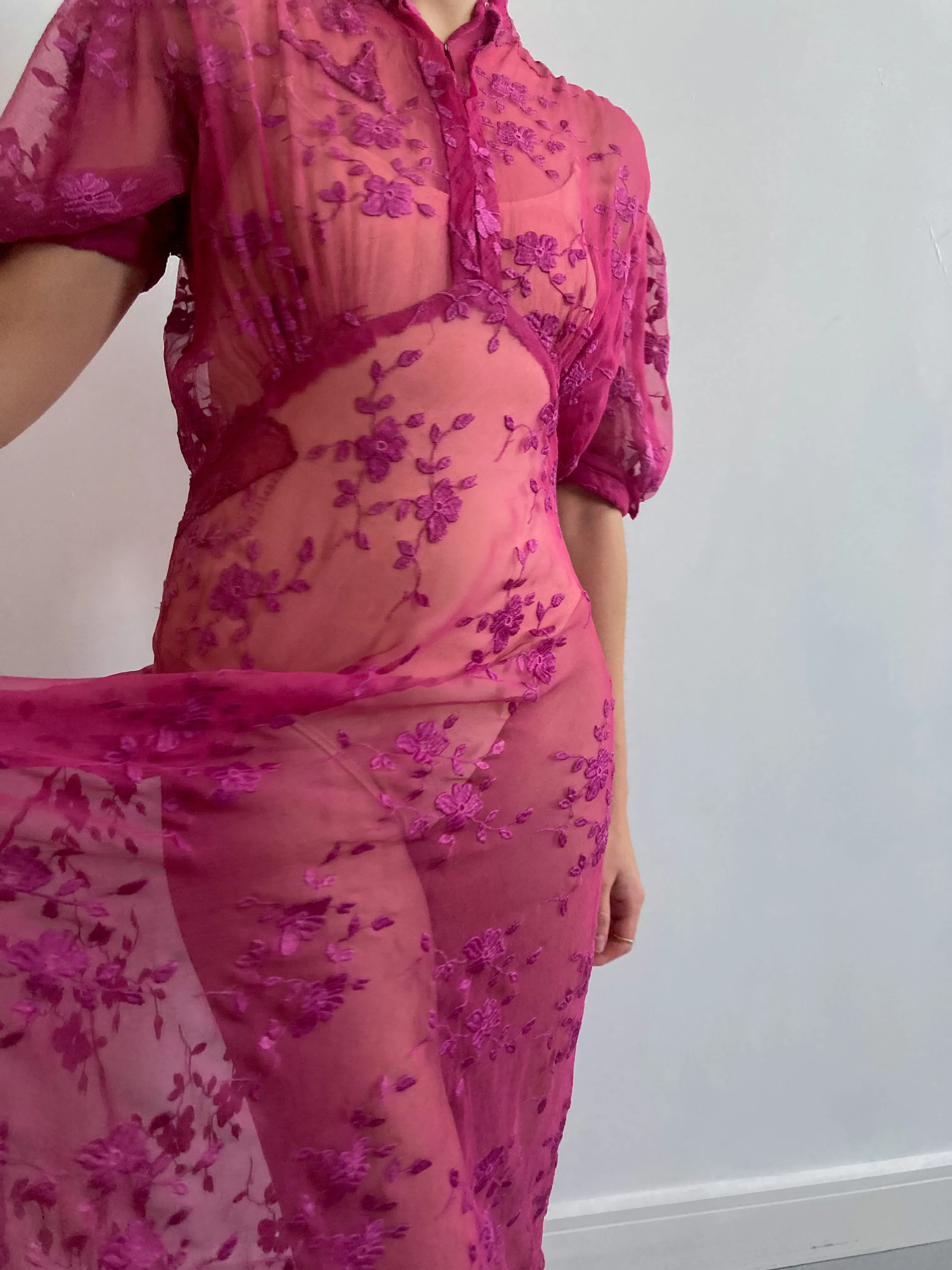 1930s Raspberry Floral Net Lace Chiffon Gown with Puff Sleeves