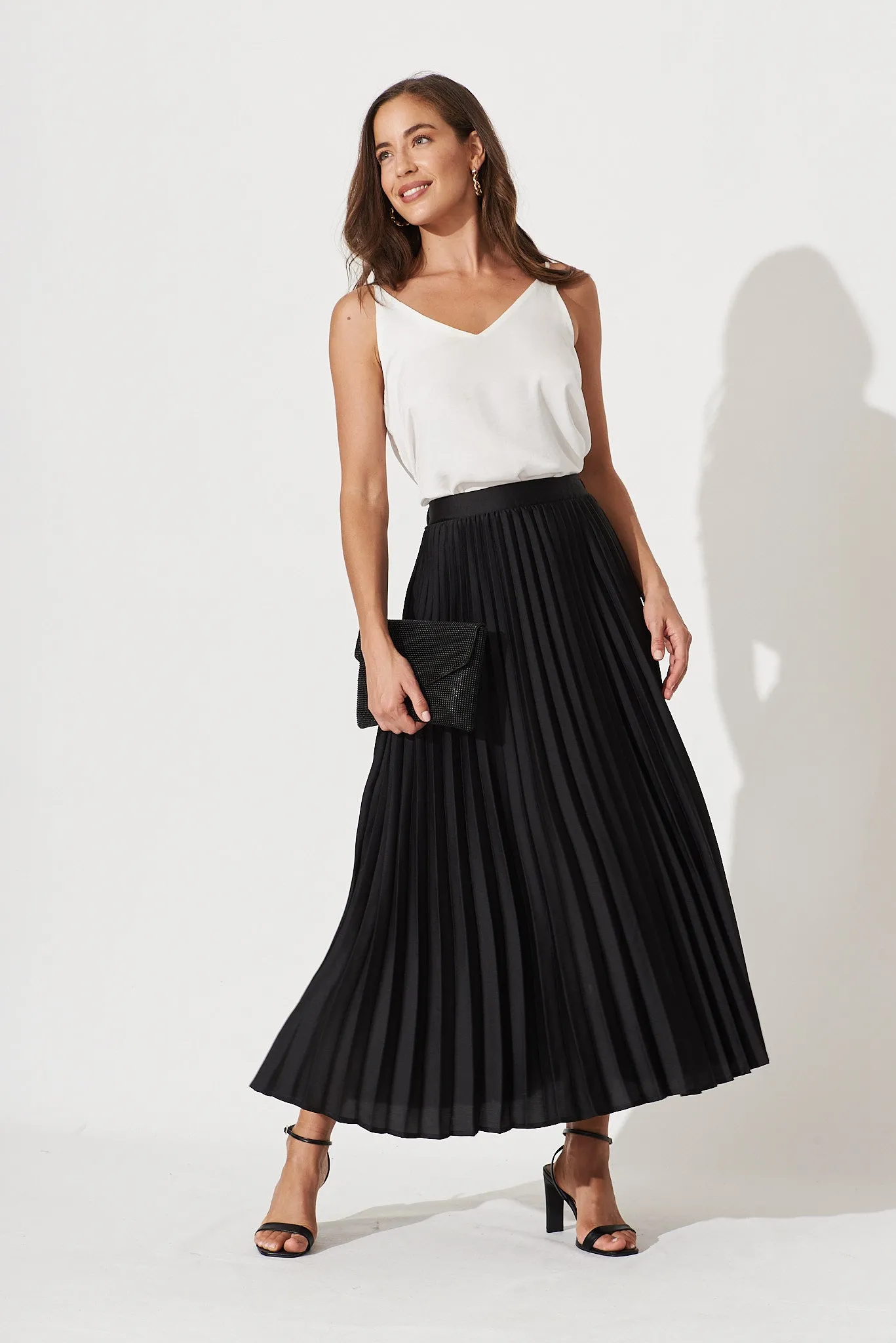 Allison Midi Pleat Skirt In Black Satin