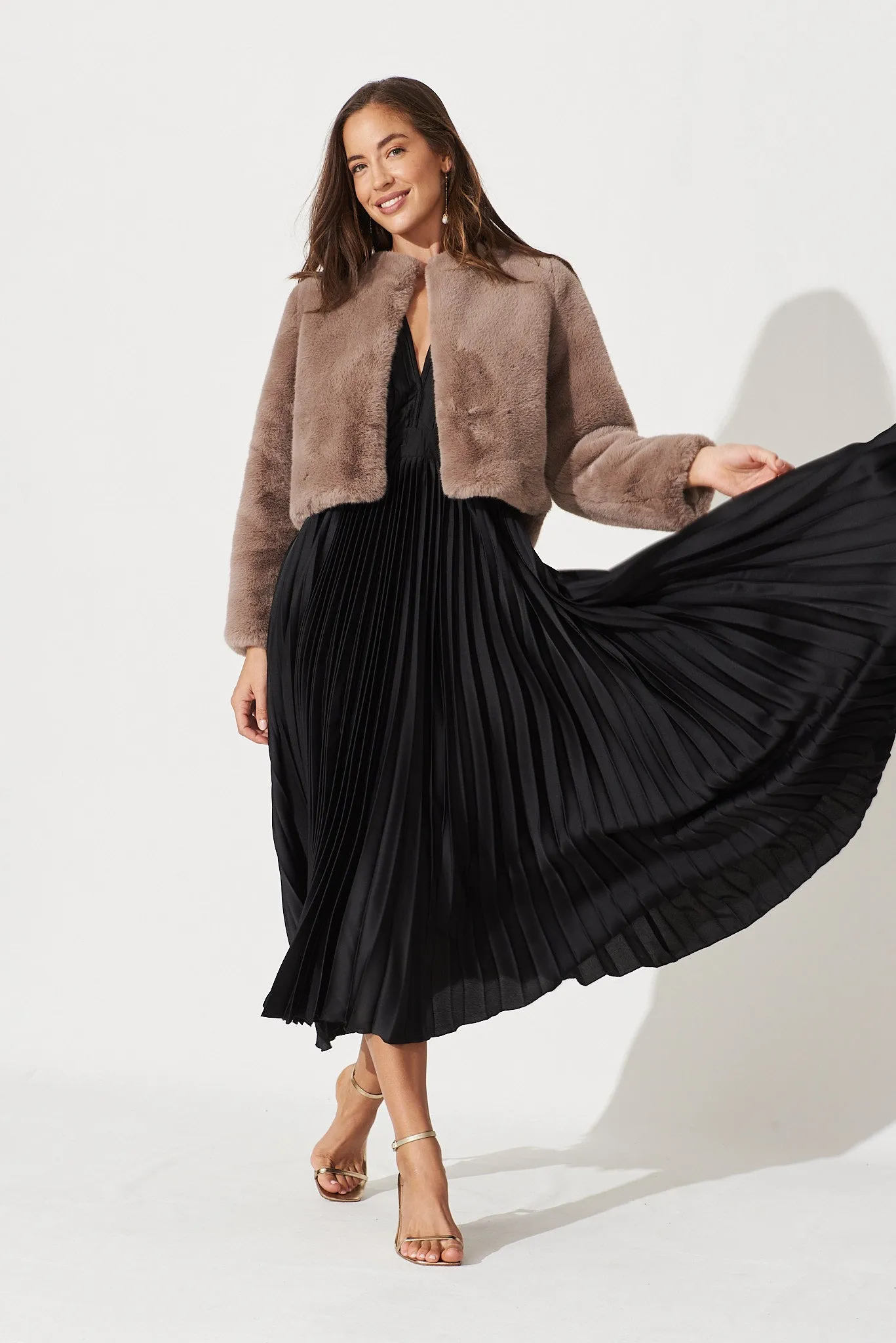 Anetta Midi Dress In Pleated Black Satin