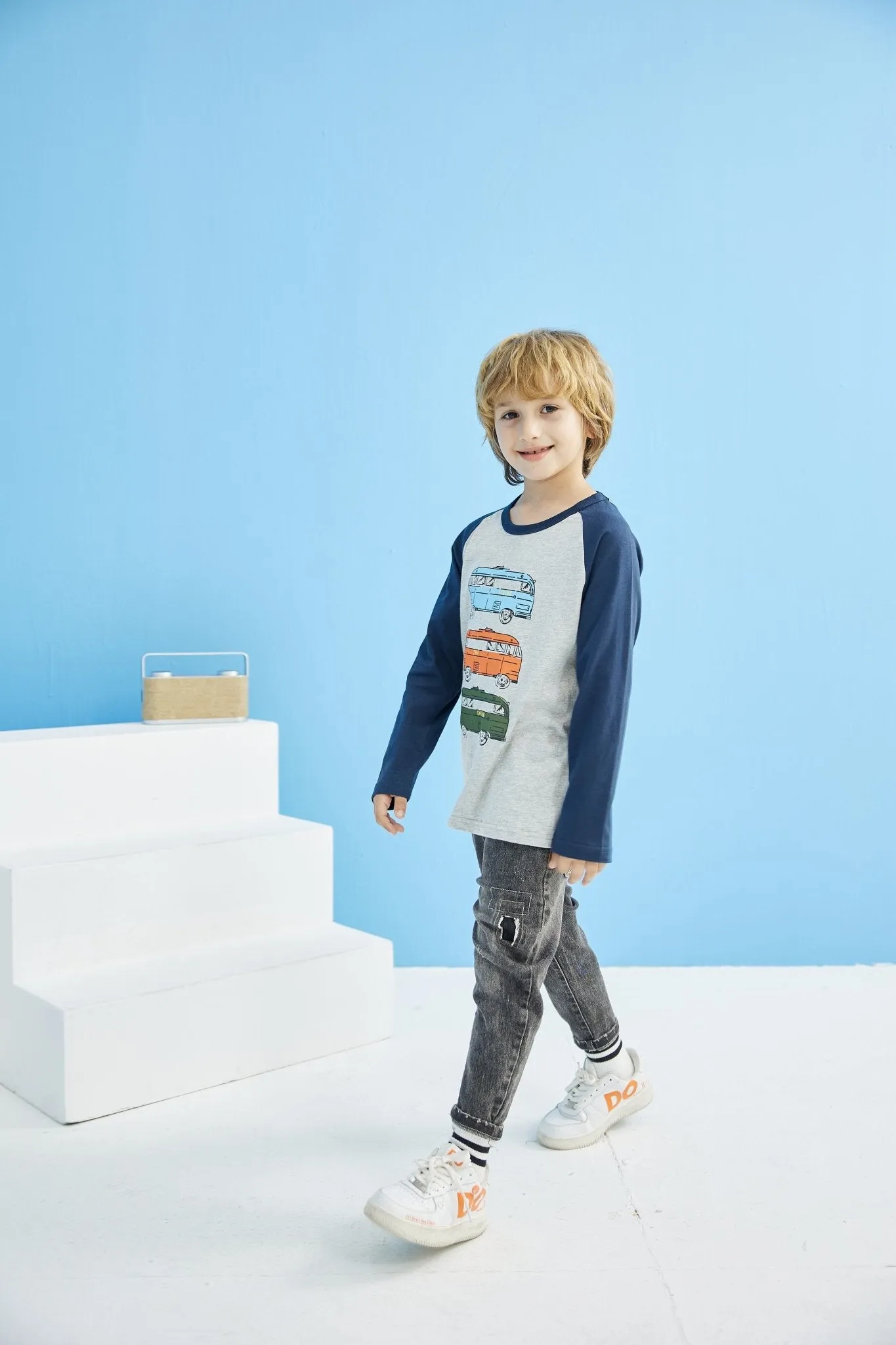 Classic Toddler Boy's Cotton T-shirt with Bus Pattern