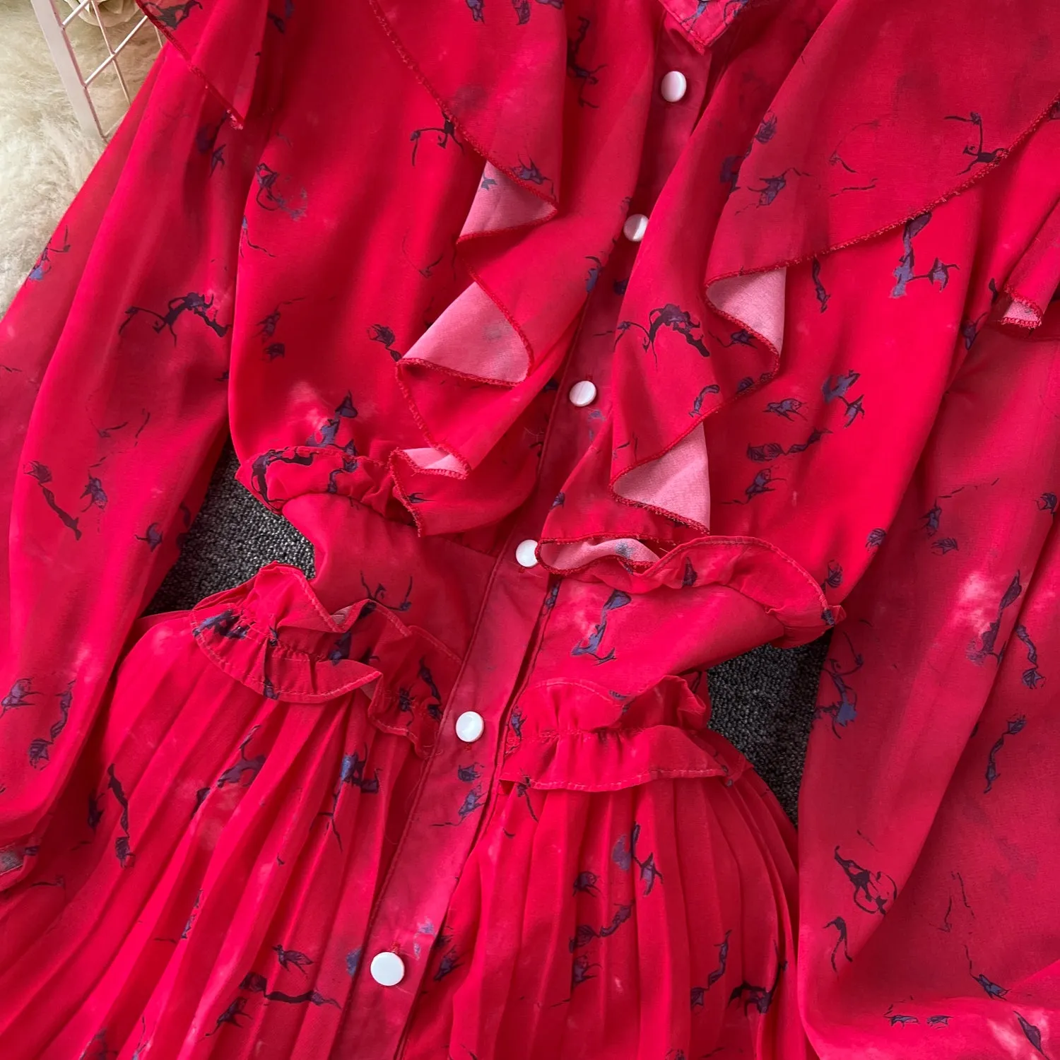 Courtly Pleated Floral Chiffon Dress